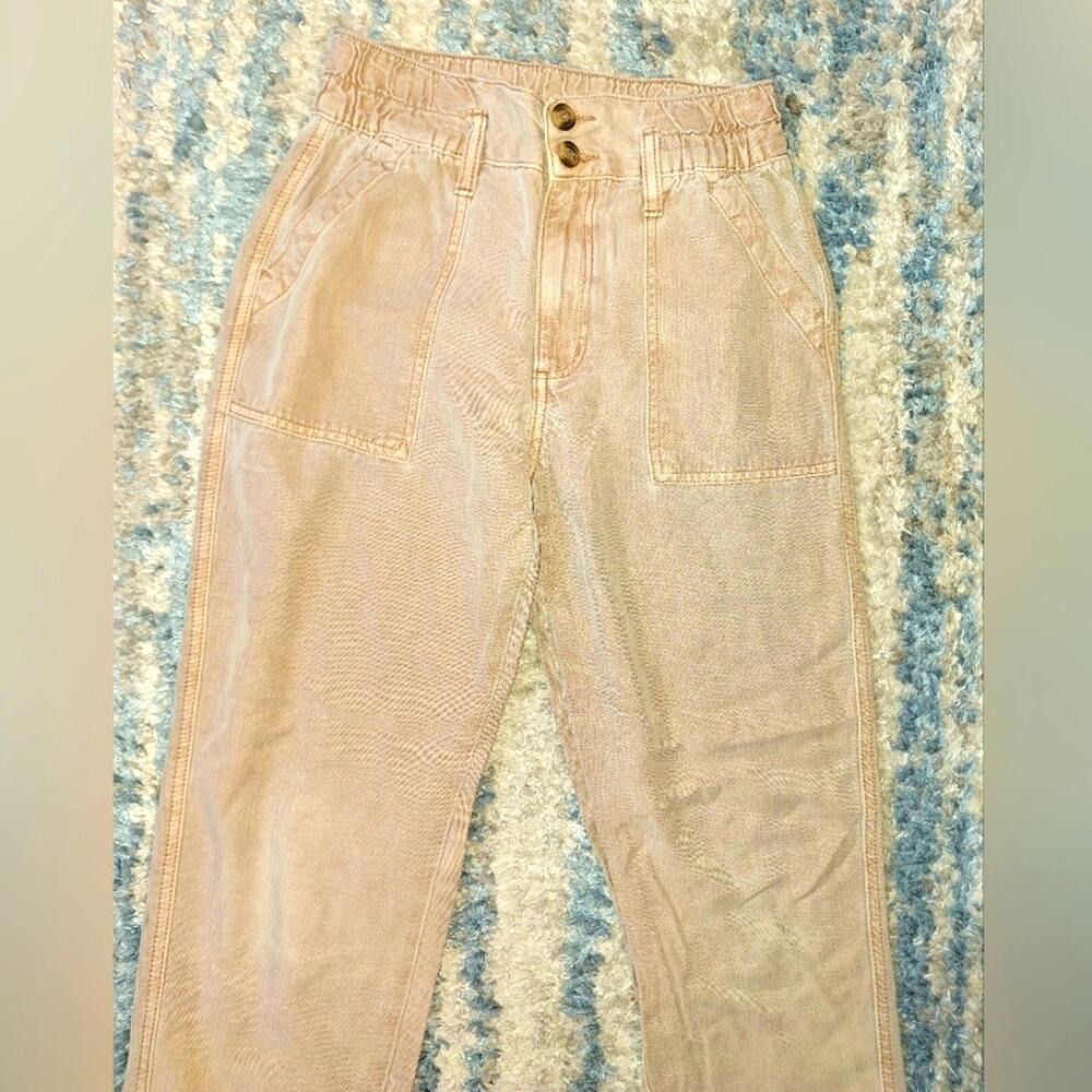 American Eagle Outfitters Khaki Pants sz 00 EUC